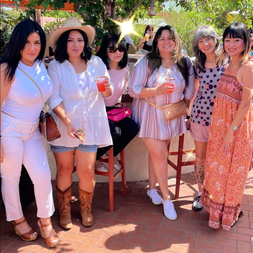 Join us! Posh & Sip, Sat. May 7th 2-4pm - Picture 4 of 6